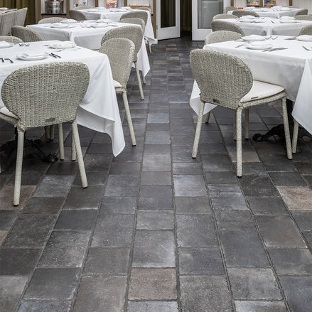 Italian Porcelain 18mm Thick 8x8 Nero KONFORT
