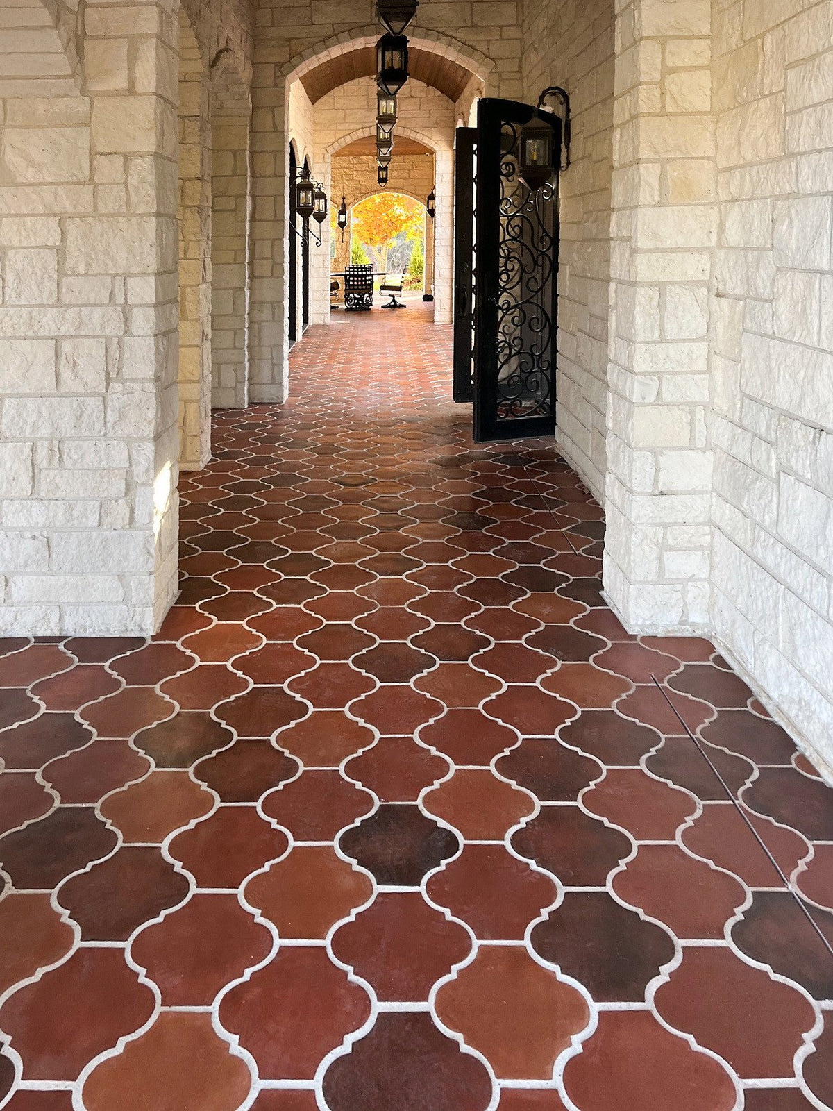 Arched walkway paved in San Felipe