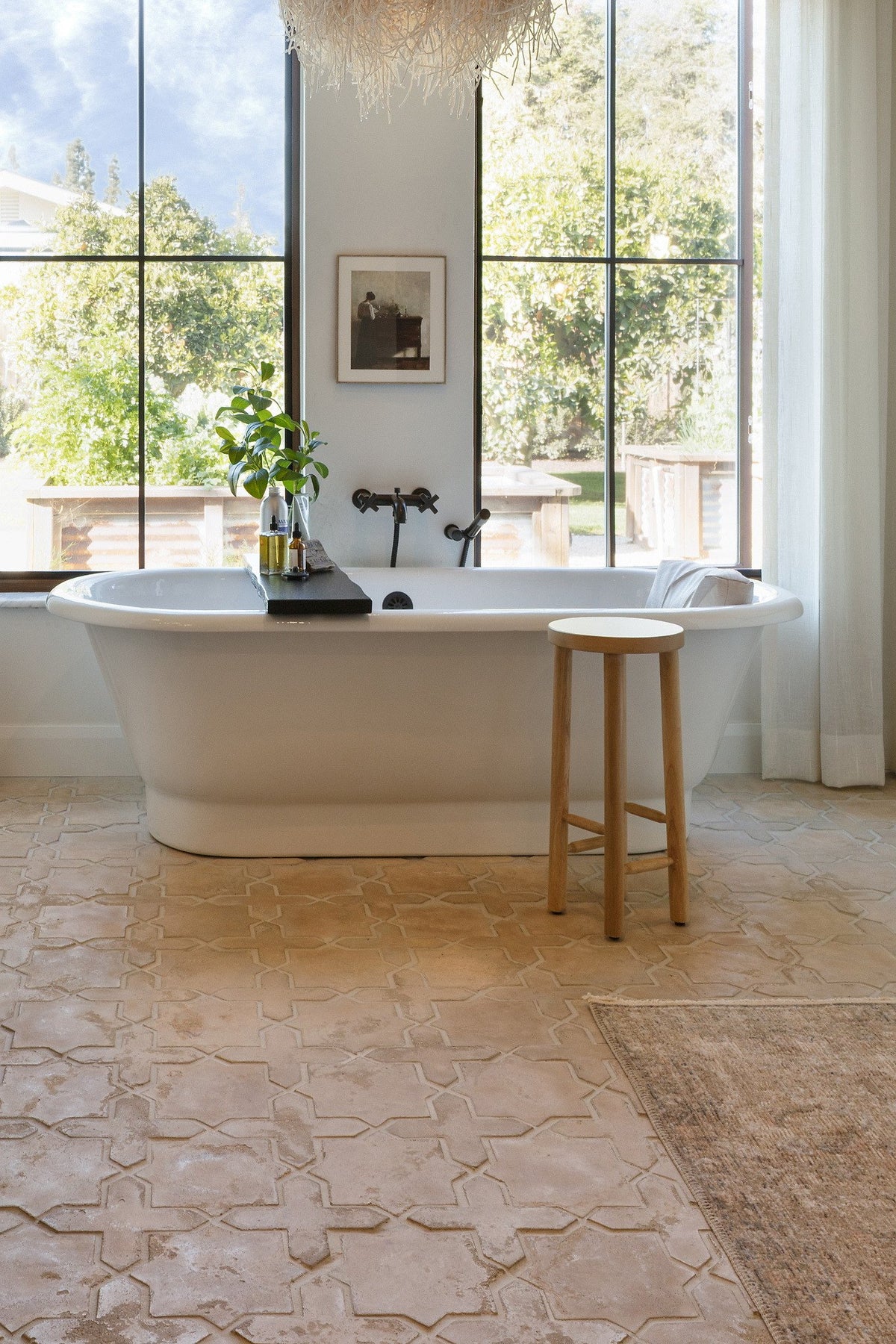 Freestanding tub on star and cross tile