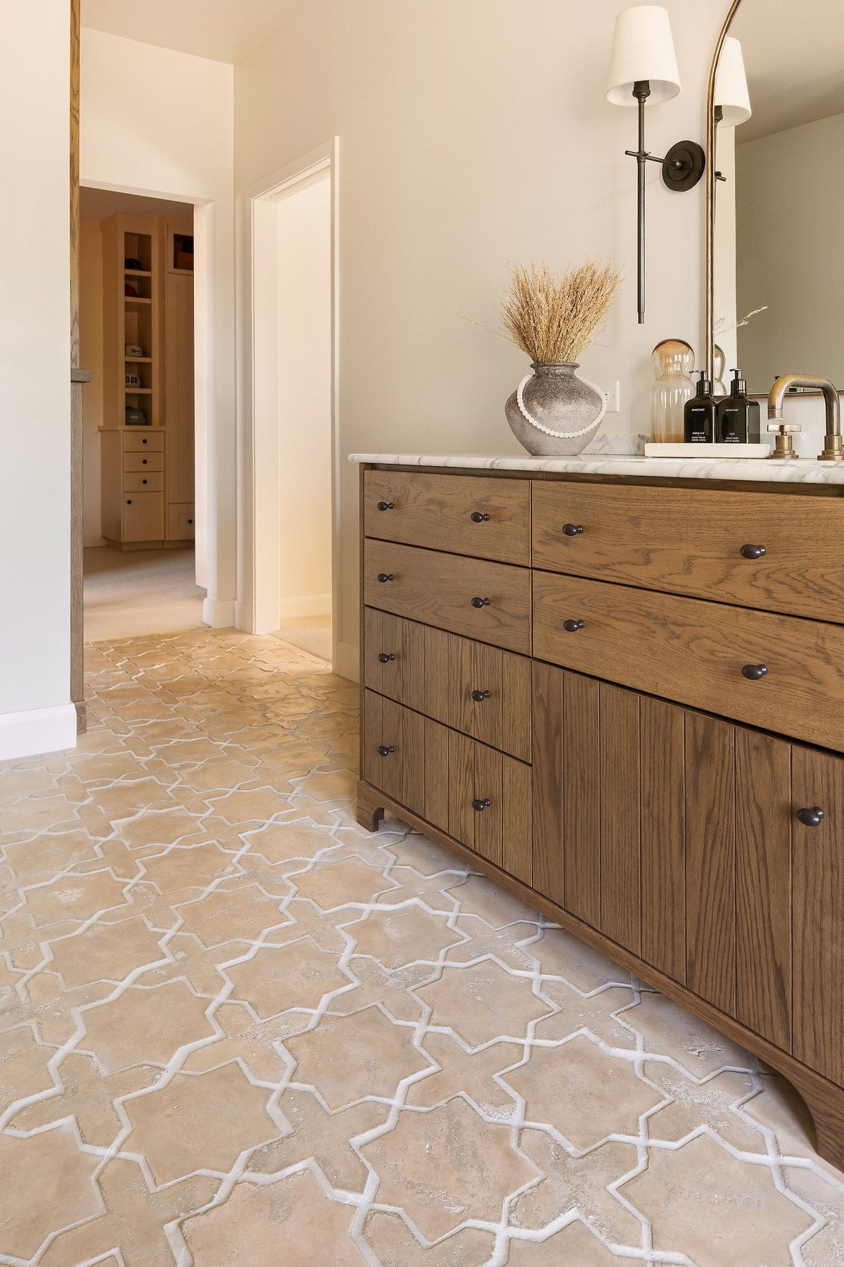 Floor flowing past the vanity