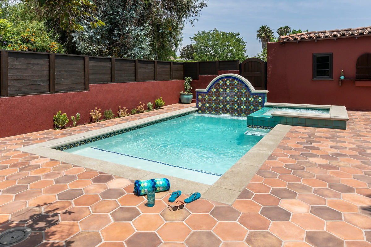 Pool deck in 12-inch Artillo Hexagon