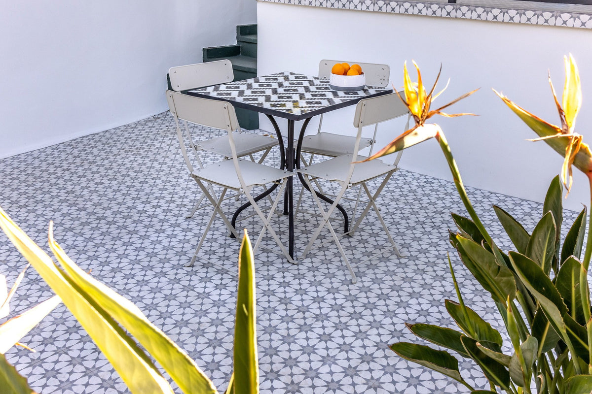 Deck dining area on star tile
