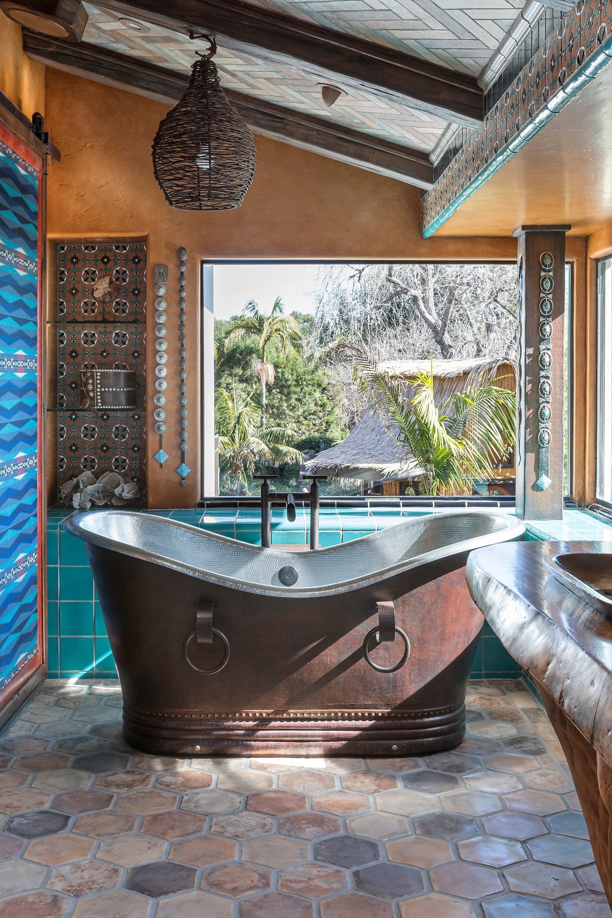 Copper tub on Artillo 8" Hexagon floor