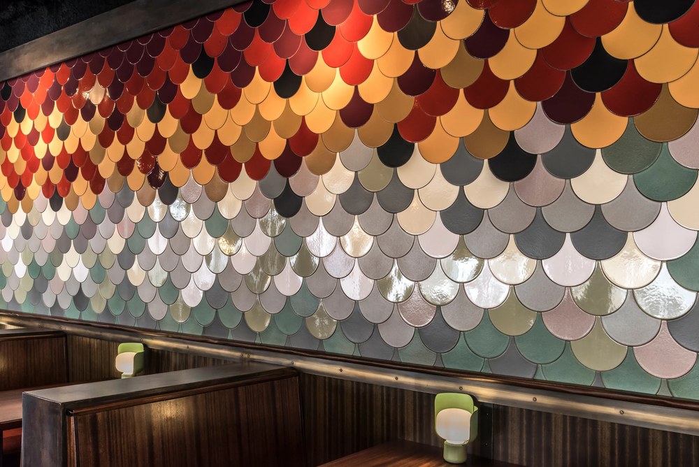 ARTO Studio Conche laid as a scaled wall in a restaurant, many glazes together