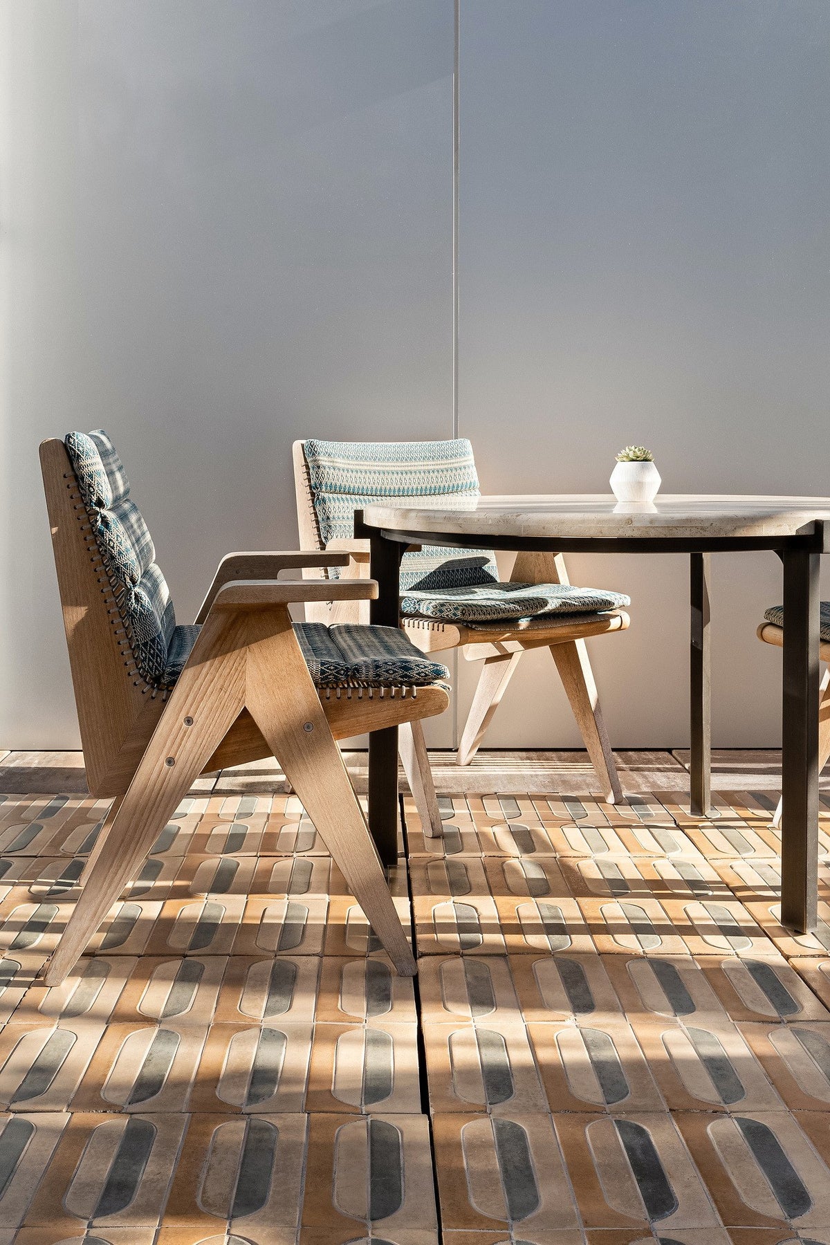 Terrace dining table and chairs