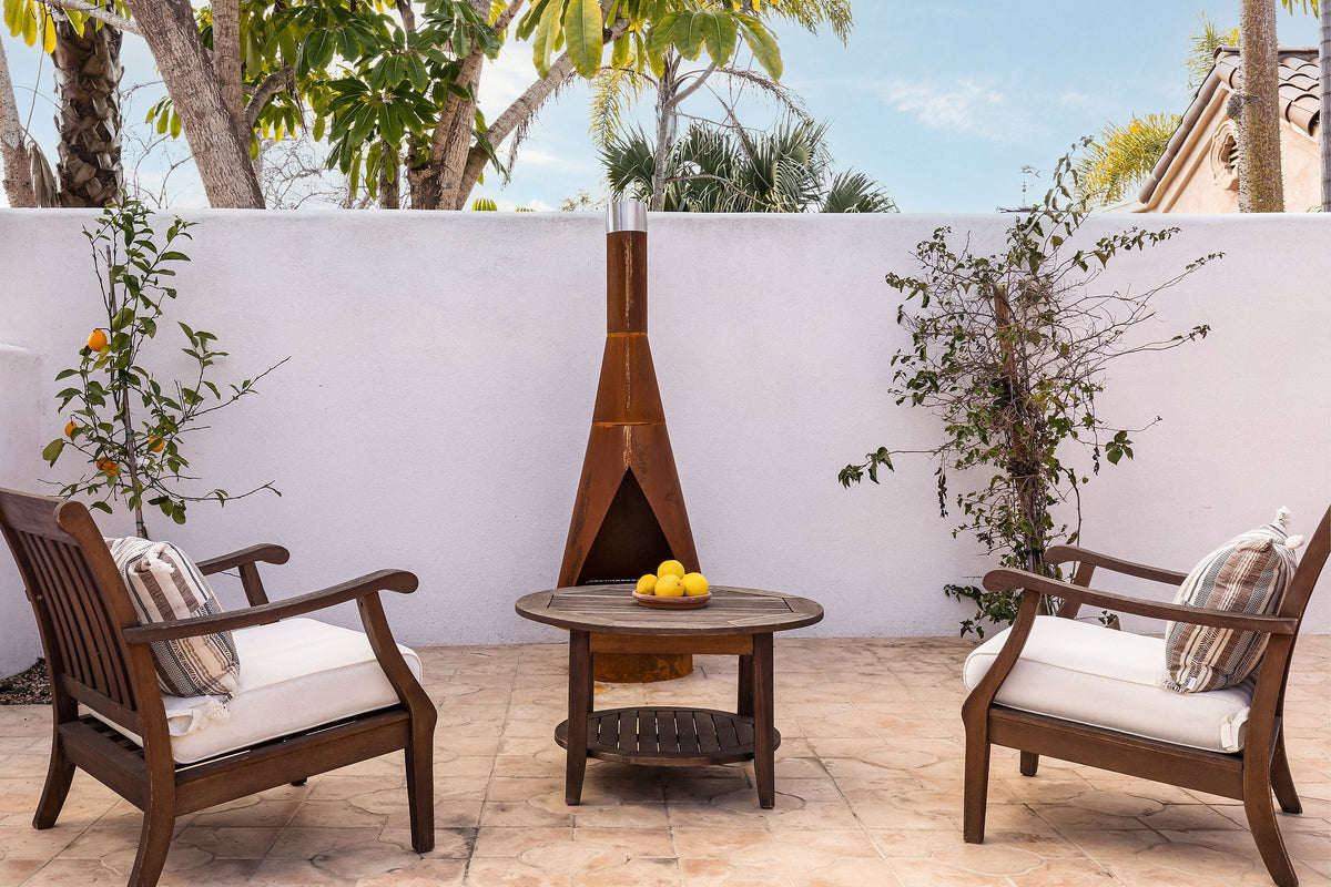 Seating area on Hacienda Flash pavers