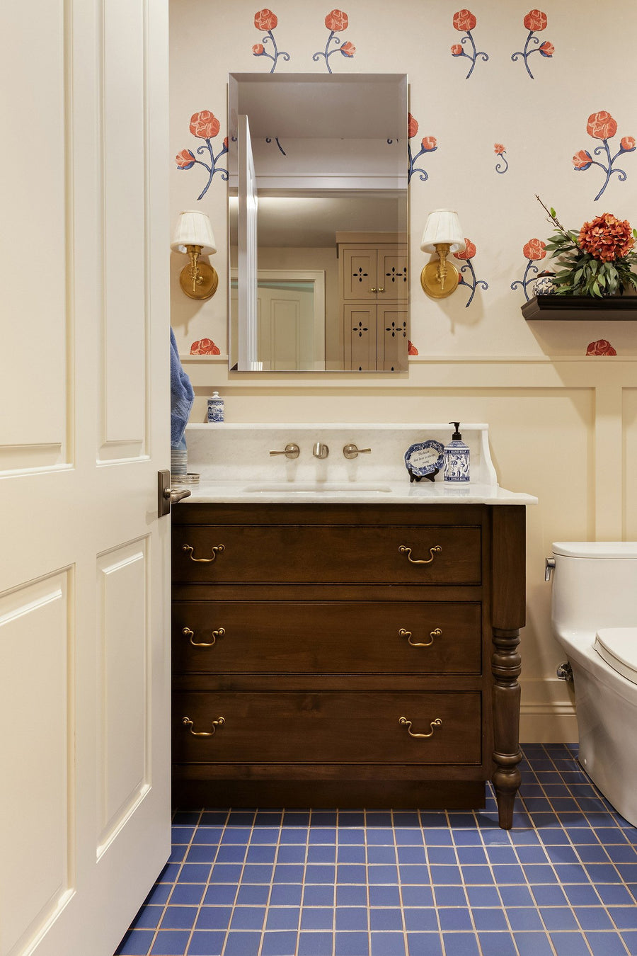 Delft Tiled Bath, Kingsburg