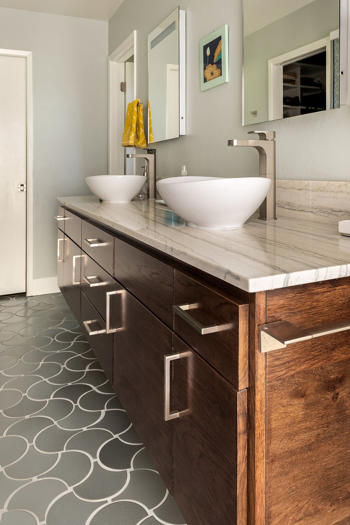 Vanity and Conche floor in Rhino