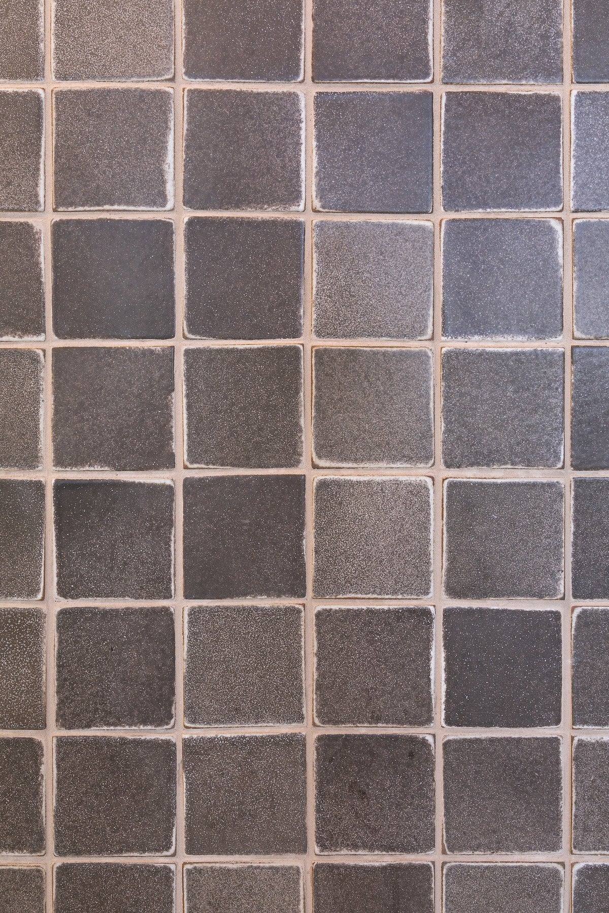Close-up of Scirocco Gray glaze