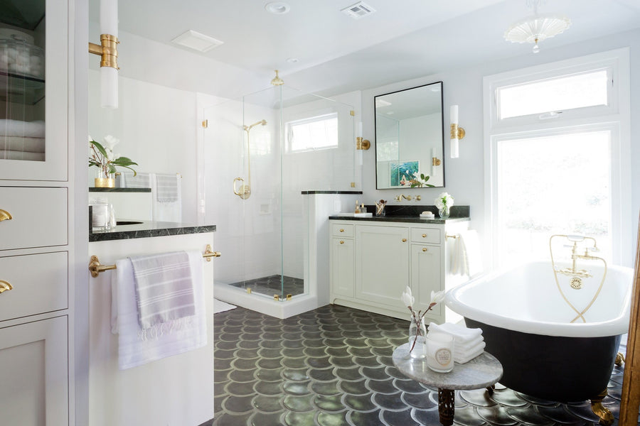 Homepolish Conche Bathroom