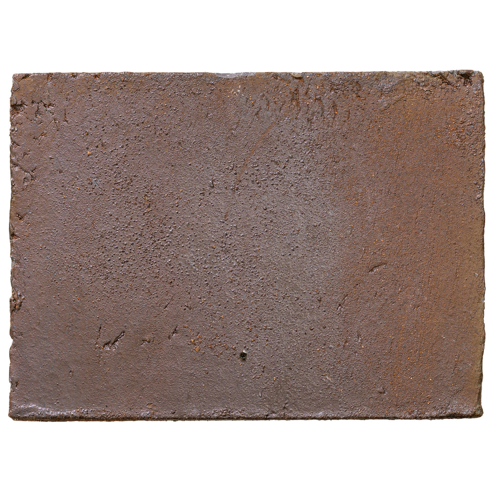 The face of a single Kogecha tile, seen square on
