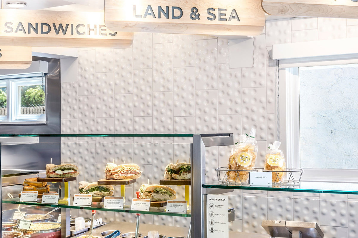 Sandwich station in Pure White cladding