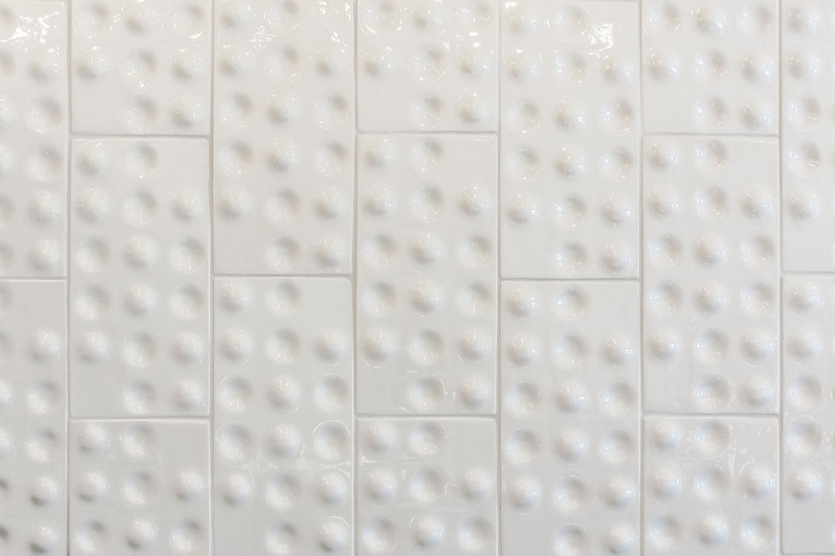 Close-up of raised dot relief