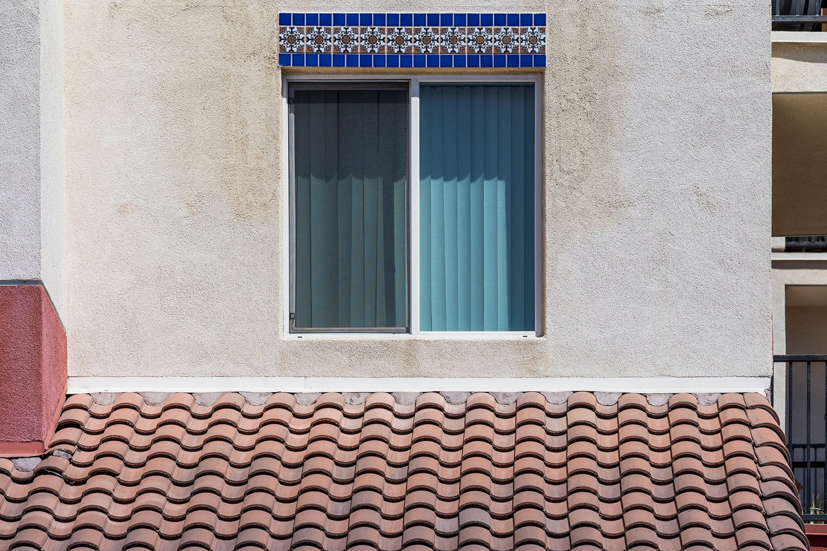Deco header over a tile roof