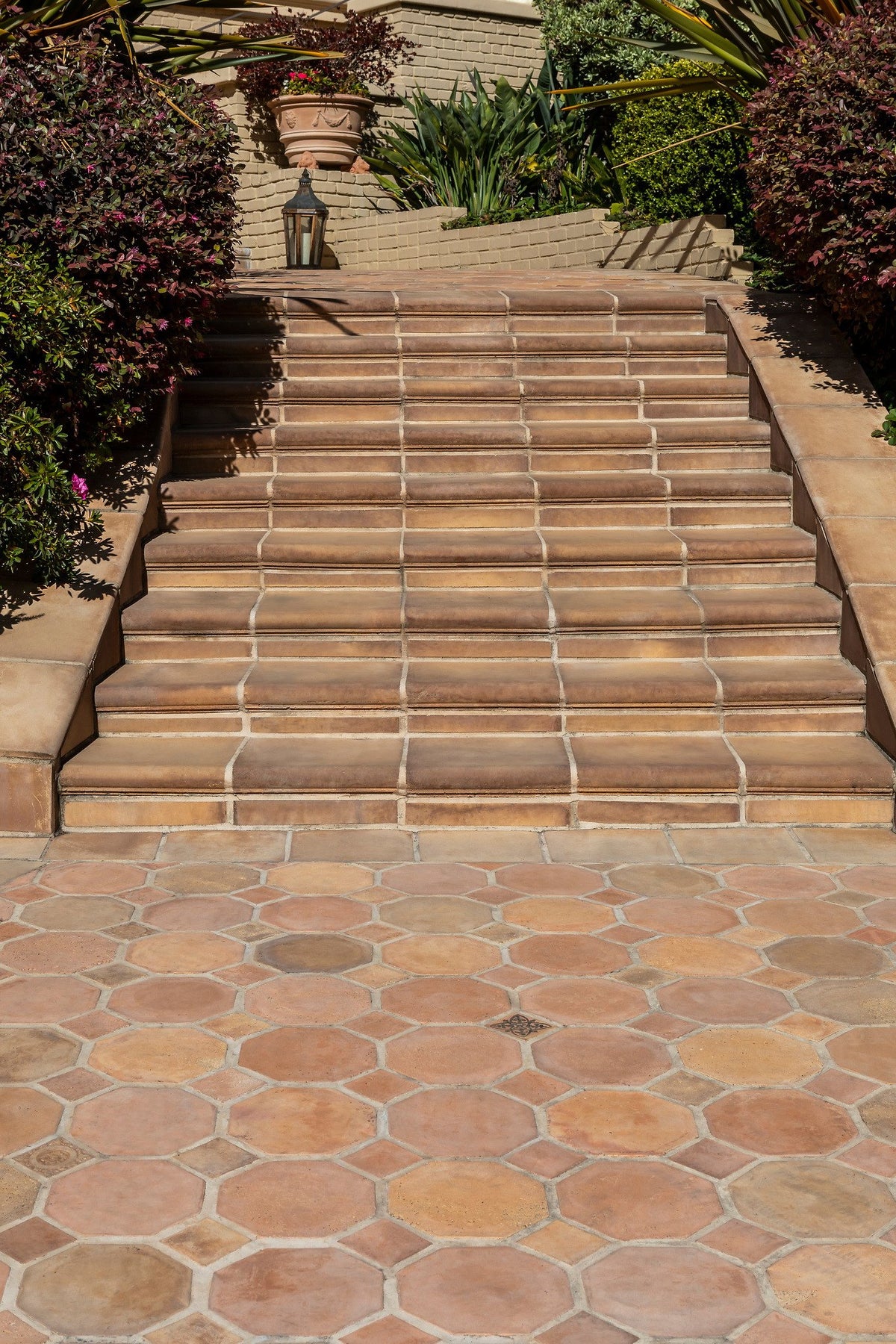 Treads and landing in Tuscan Mustard