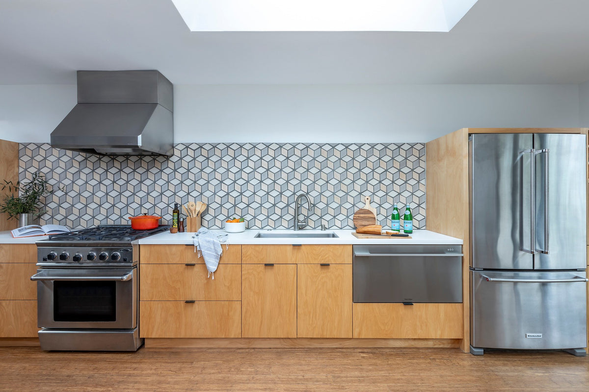 Kitchen with Artillo Diamond backsplash