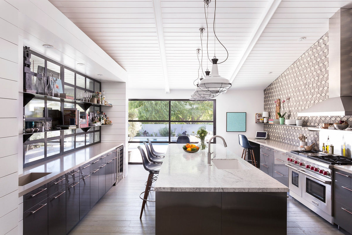 Kitchen with Diamond tile backsplash