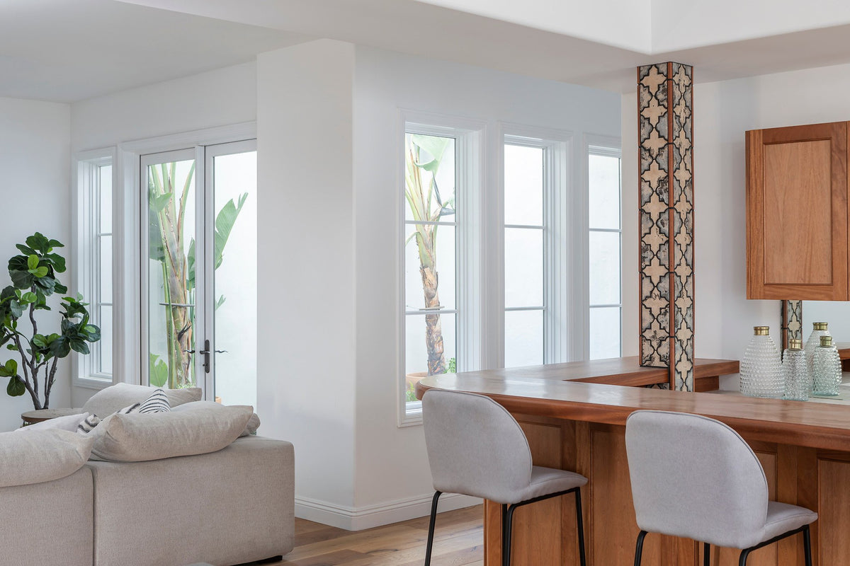 Bar column in Arabesque 8C