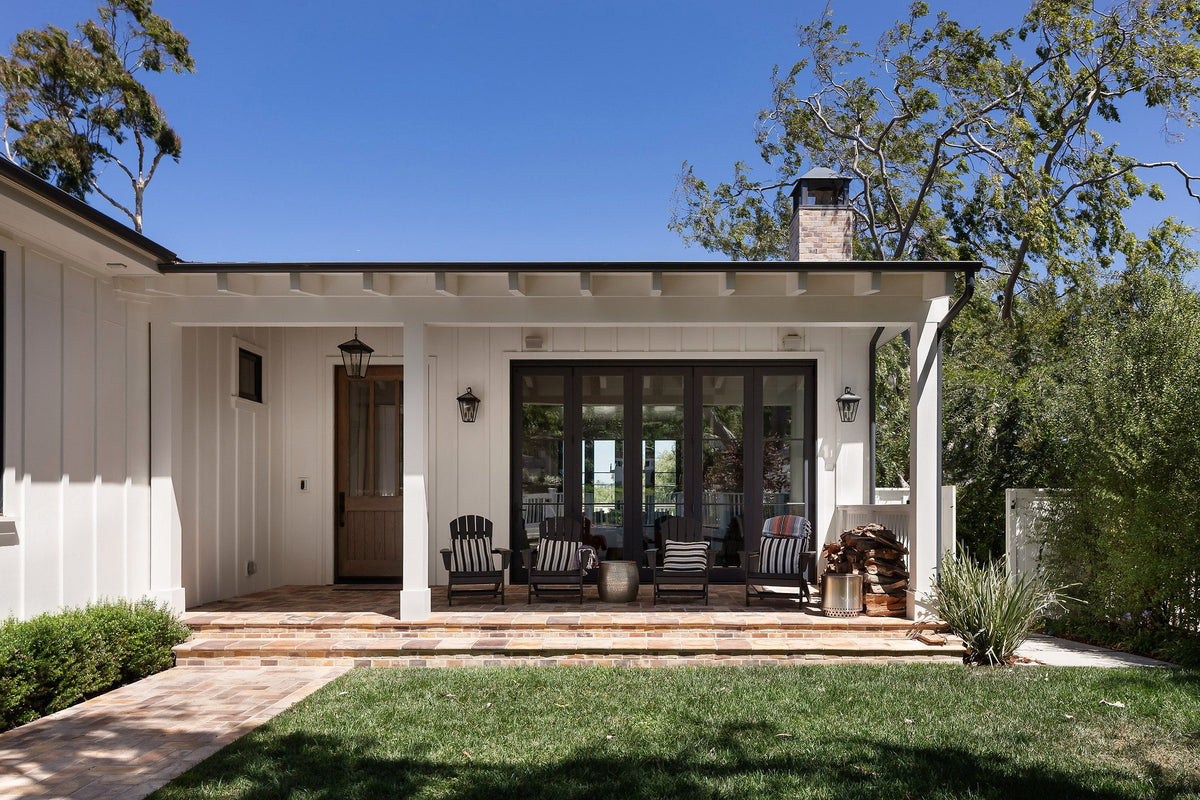 Front porch and walkway in Creme Fraiche
