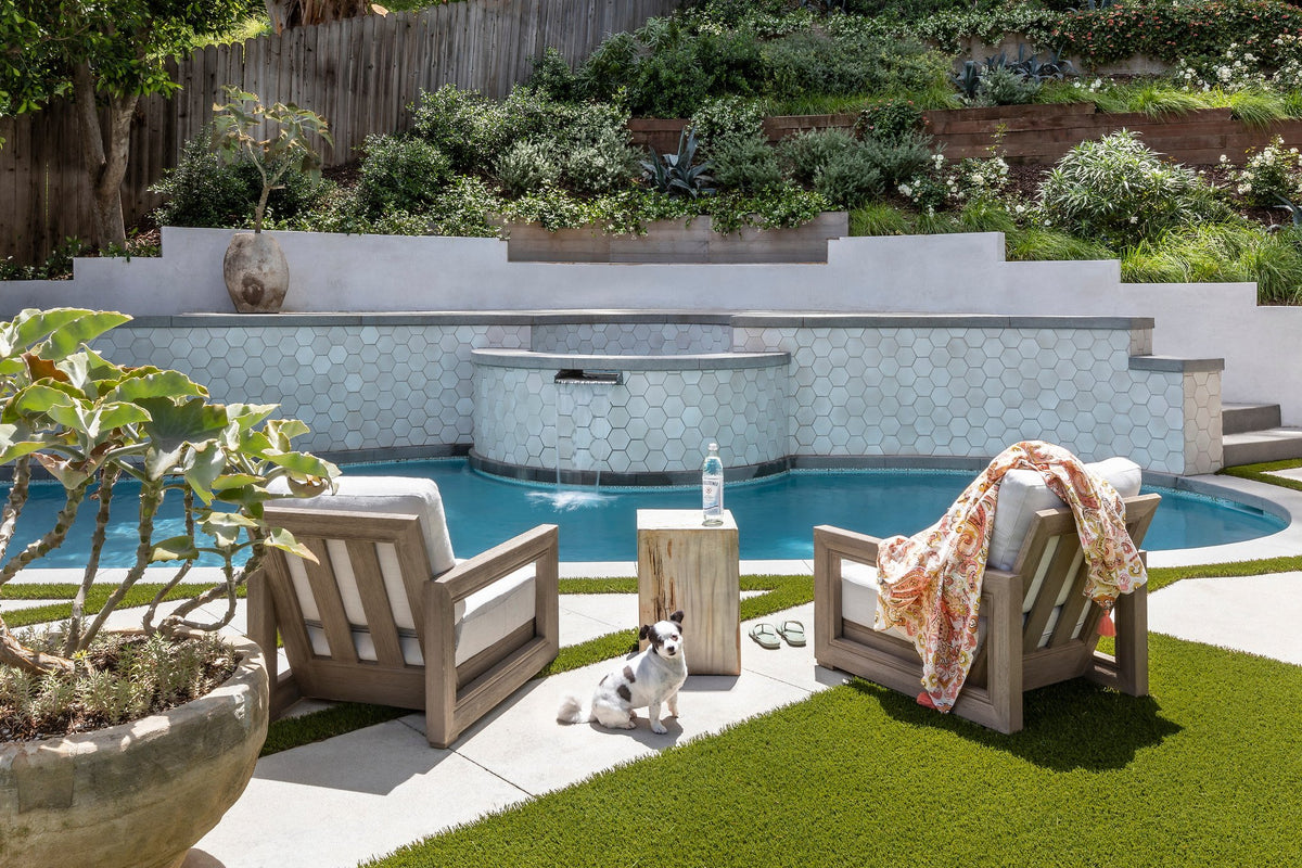 Backyard lounge facing the pool