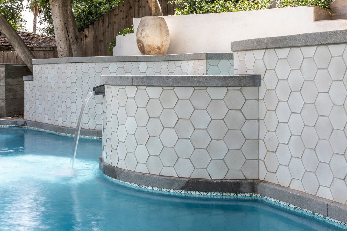 Curved spa wall and back wall