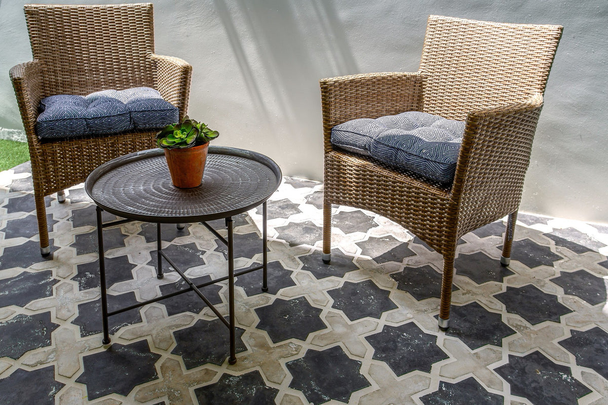 Patio seating on Arabesque 2C