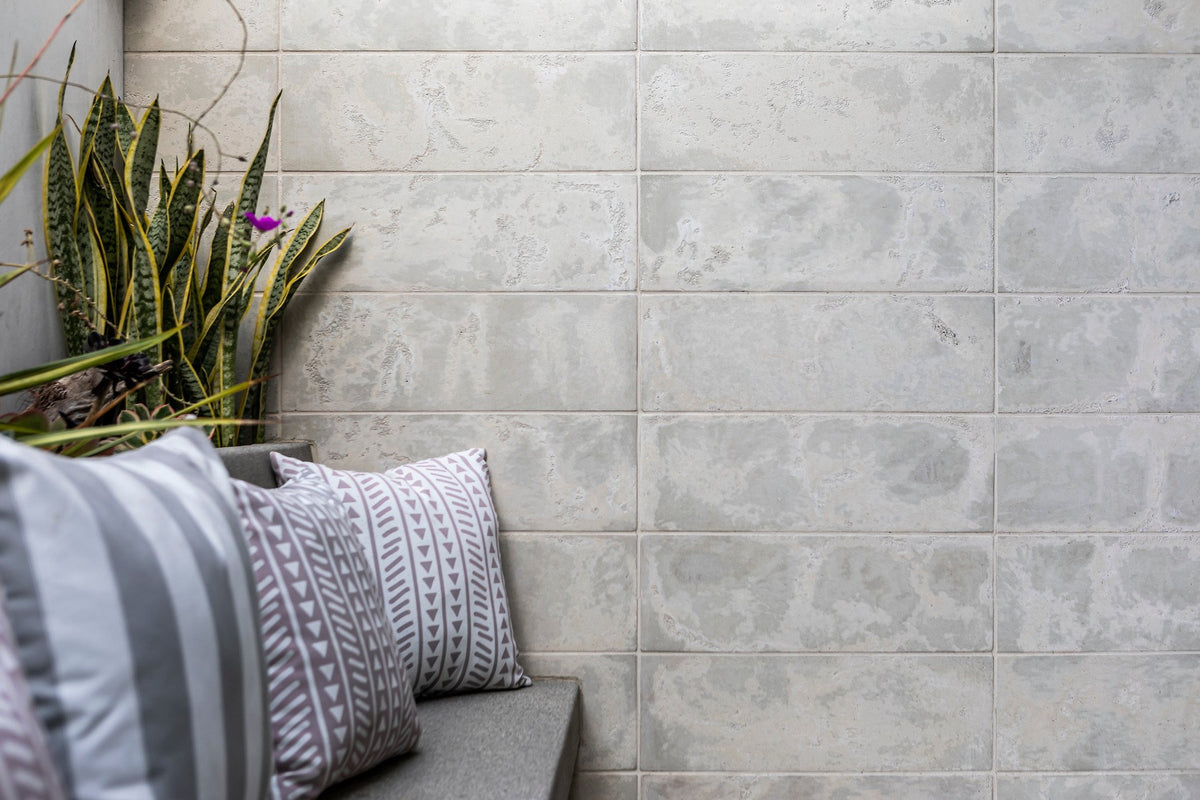 18" Roman Tile courtyard wall