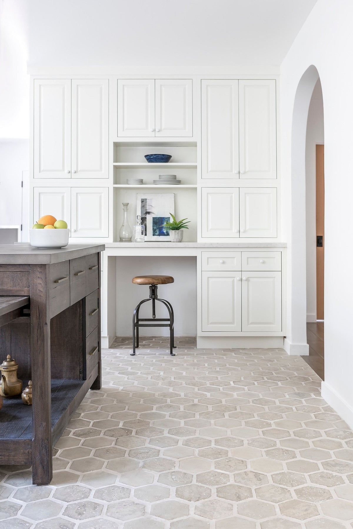 Desk nook and Hexagon floor